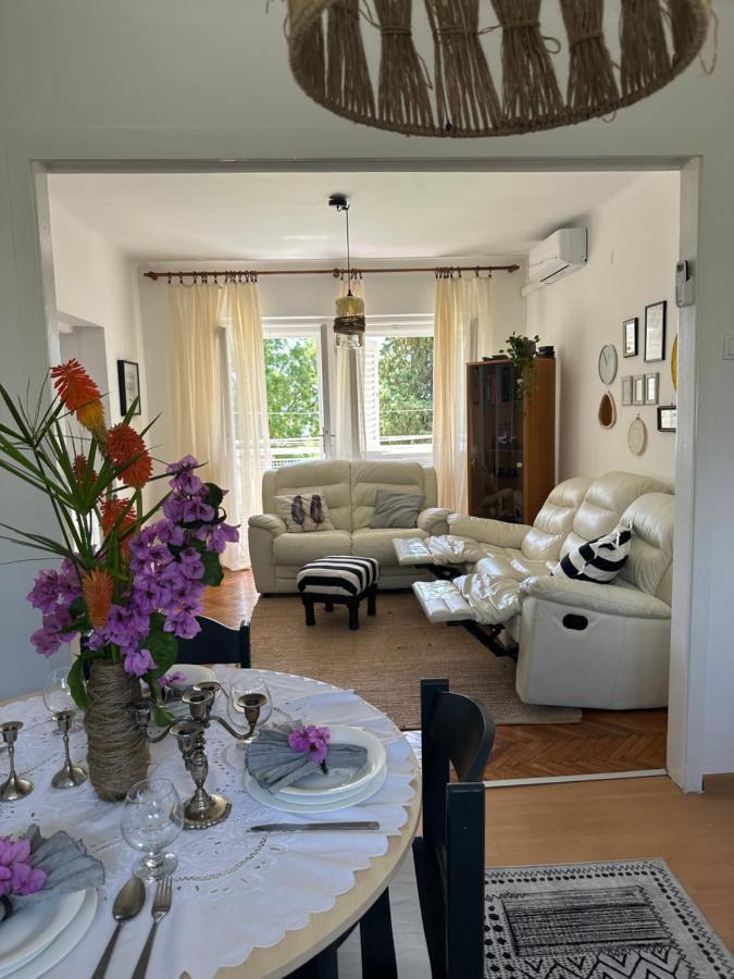 Cosy Family Apartment Marina Kastela Near Airport Exteriör bild